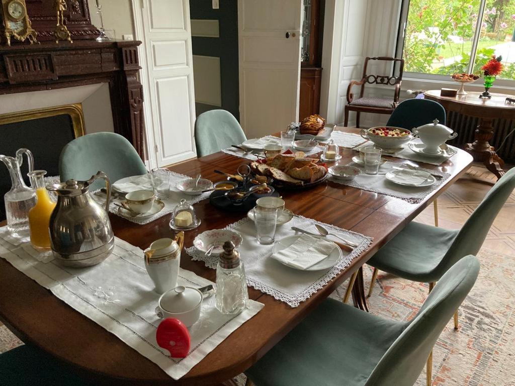 La Gueriniere Bella Romantica Châteauneuf-sur-Charente Extérieur photo