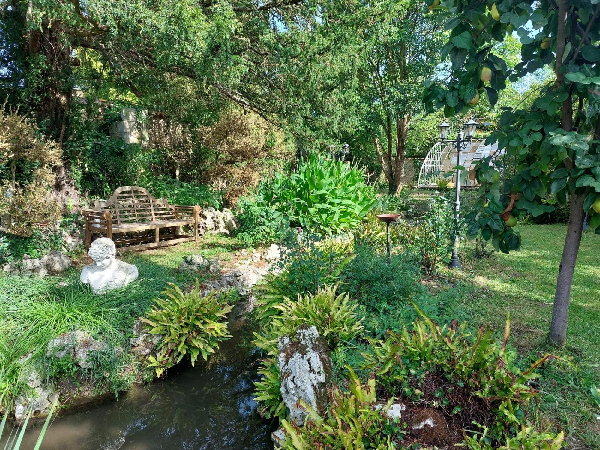 La Gueriniere Bella Romantica Châteauneuf-sur-Charente Extérieur photo
